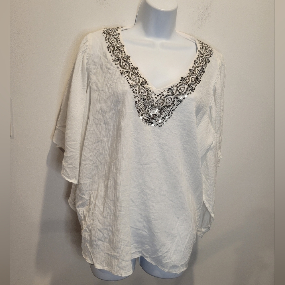Chicos Size 3 Us Size 16/18 Gauzy Flutter Sleeve Top With Sequins/beads